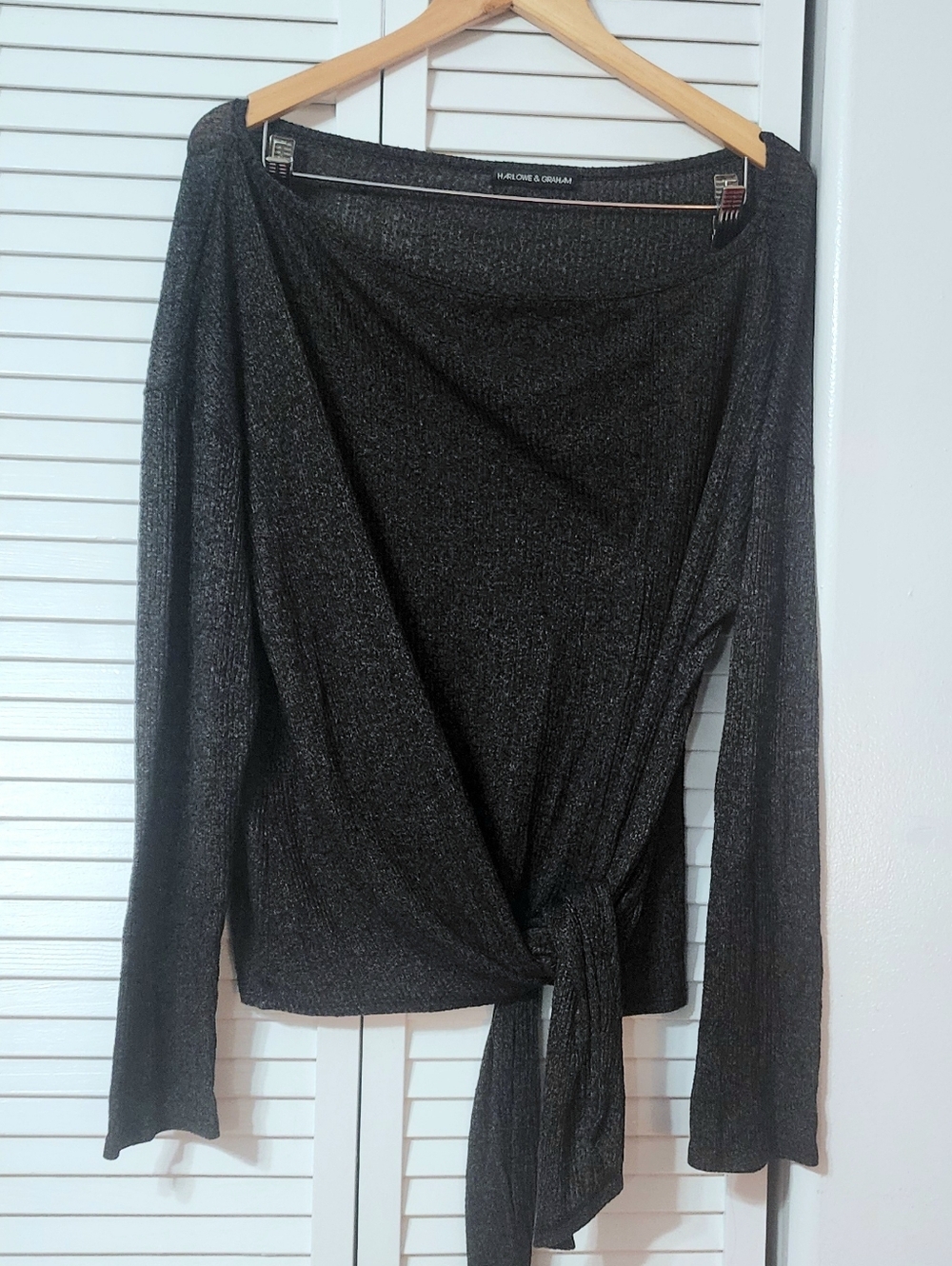 Harlowe & Graham Gray Knit Tie-Front Top